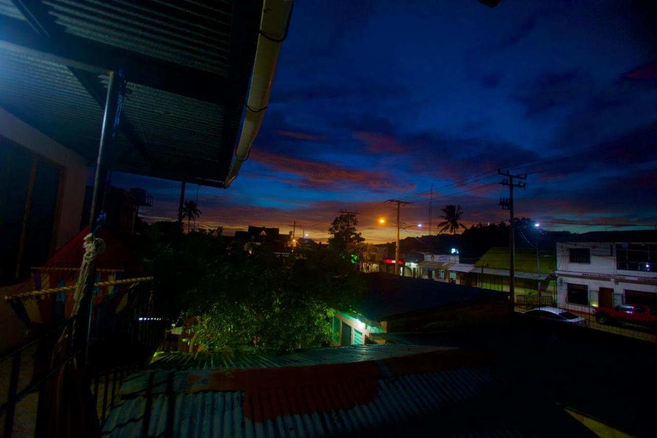Hostal Los Chamos San Juan del Sur Dış mekan fotoğraf