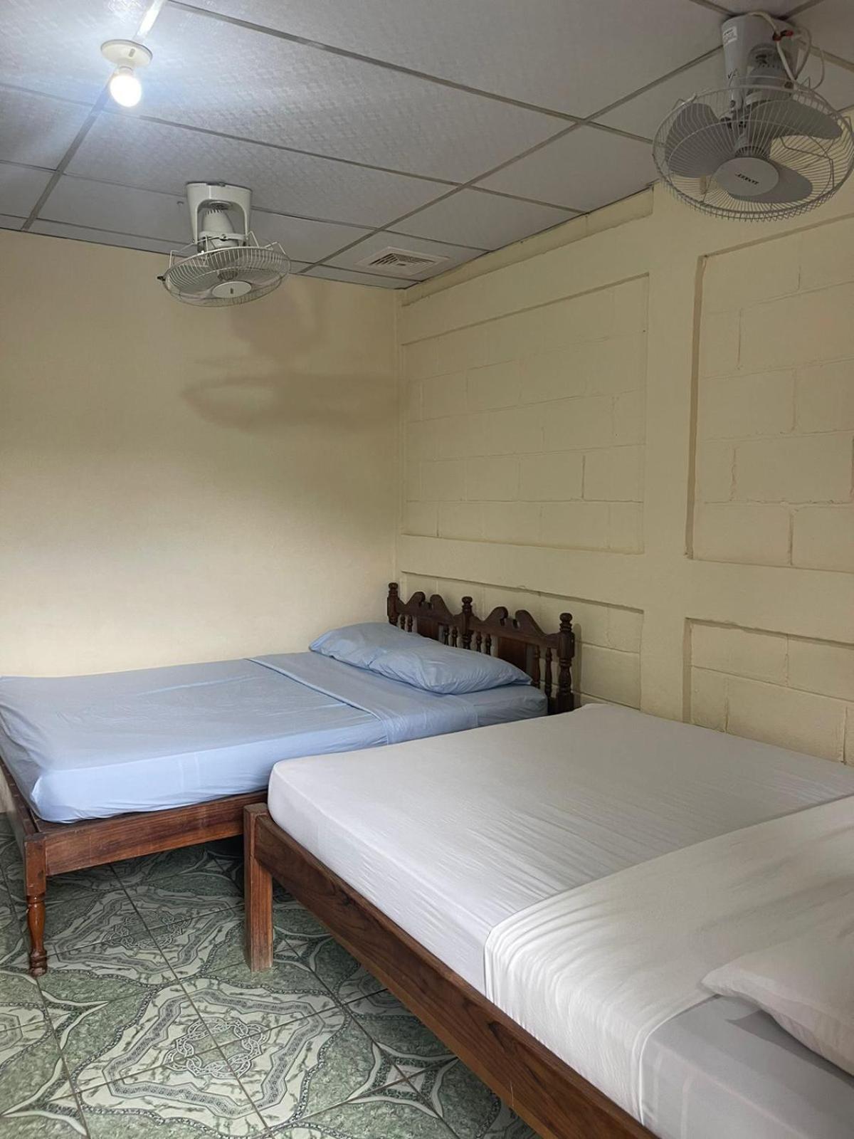 Hostal Los Chamos San Juan del Sur Dış mekan fotoğraf